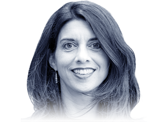 Avra van der Zee photo